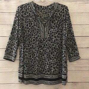 Liz Lange Maternity XL Split Neck Graphic Print Tunic Top, Black Gray NWOT